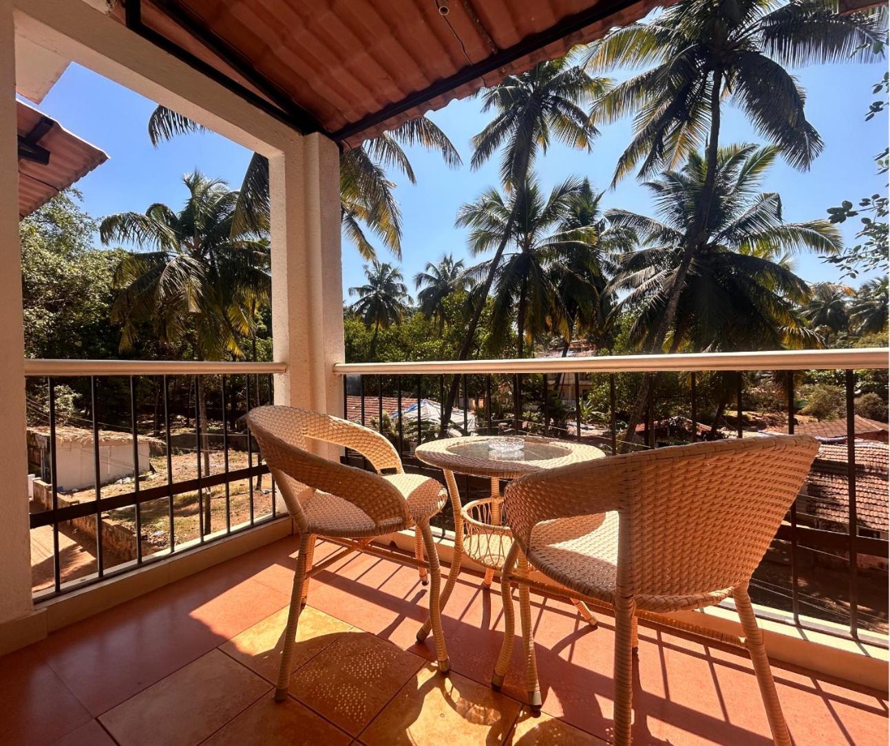 Jungle Hut-annabelle's At Bernard Simao,calangute,goa Apartment *